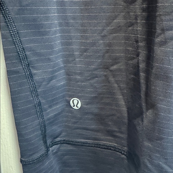 415-Lululemon Run For Days Long Sleeve
Black - Picture 10 of 11